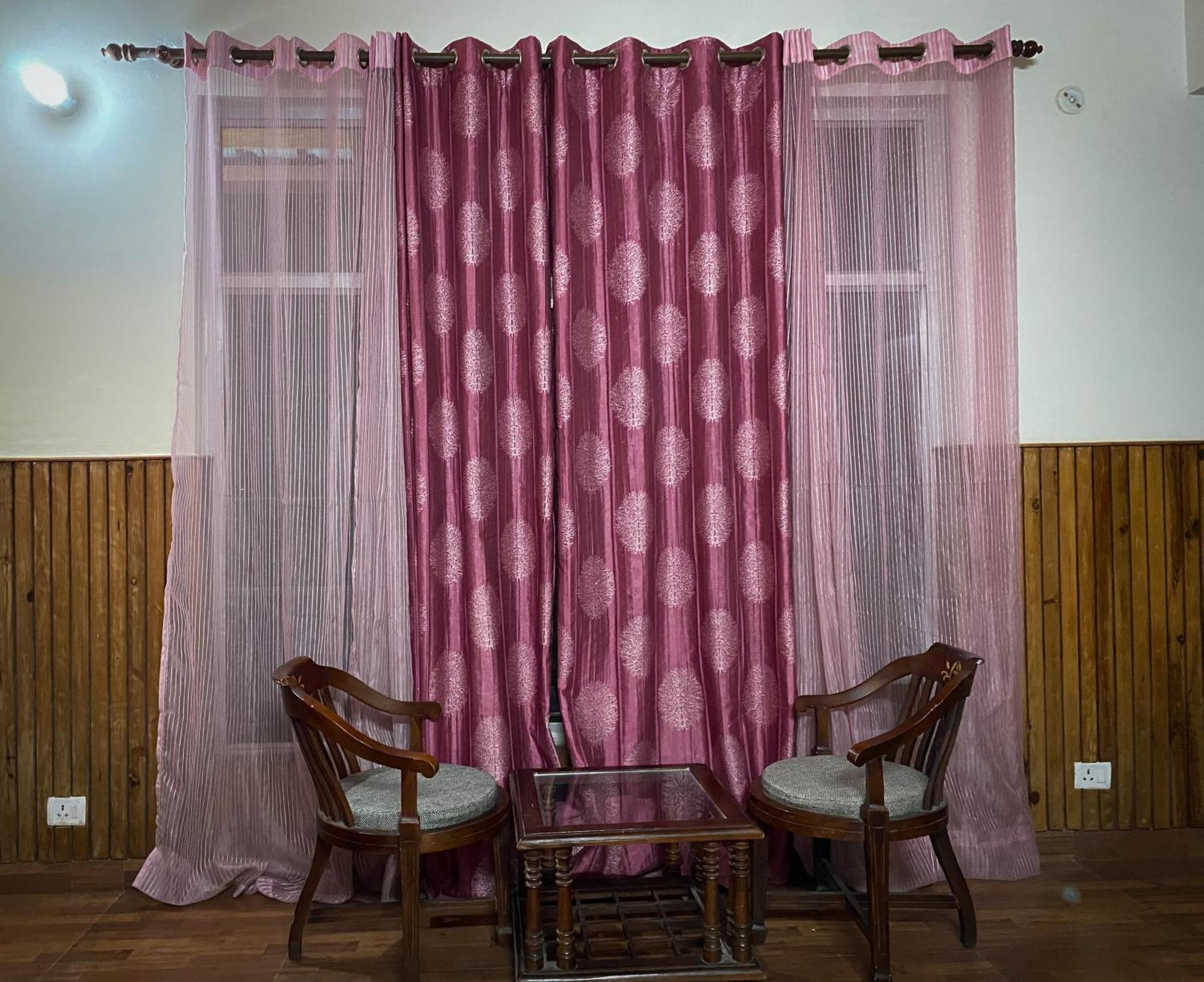 The Canadian Woods Resort Нейнитал Екстериор снимка
